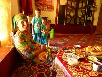 P1030596  Lehrerin in Pension mit Enkelkindern